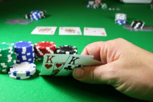 Kinh nghiệm thắng lớn khi chơi Baccarat